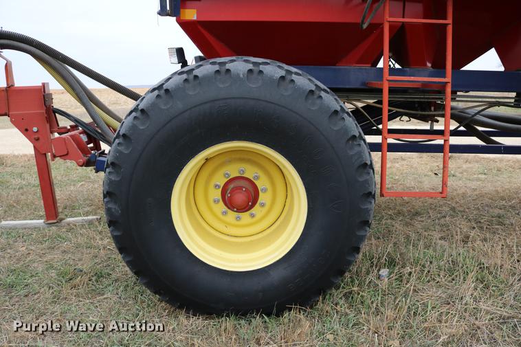 image for item DC3726 Sunflower 9130-40 no-till air seeder