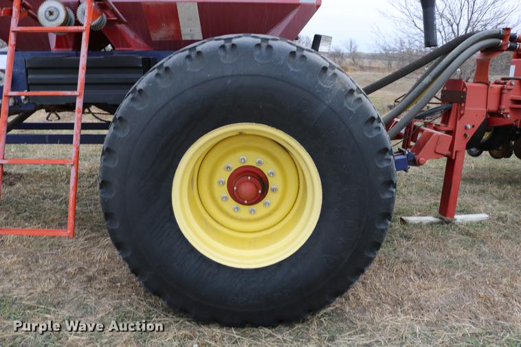image for item DC3726 Sunflower 9130-40 no-till air seeder