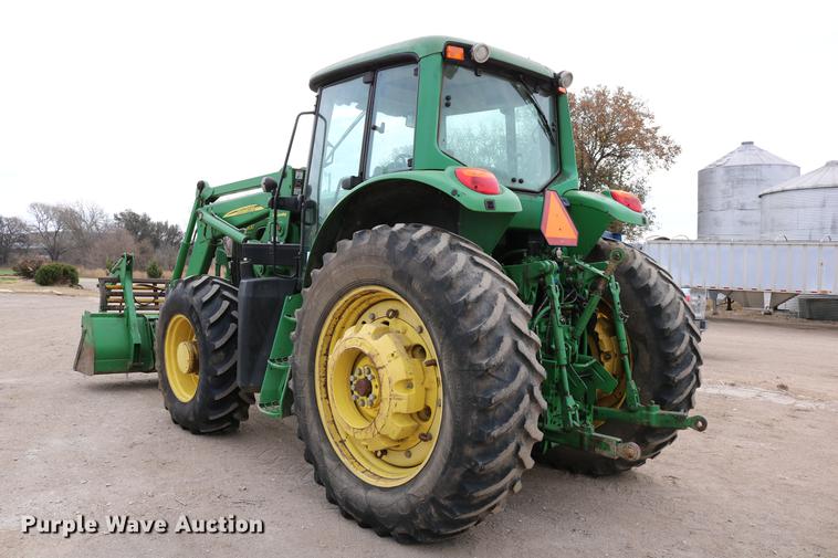 image for item DC3736 John Deere 7430 MFWD tractor