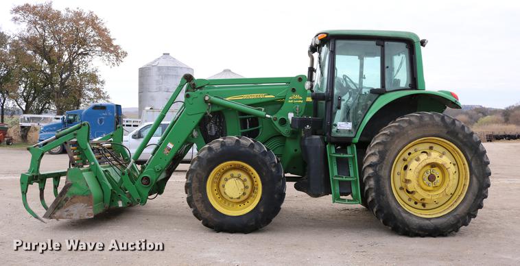 image for item DC3736 John Deere 7430 MFWD tractor