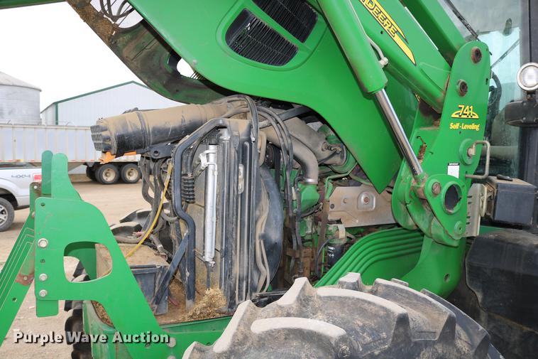 image for item DC3736 John Deere 7430 MFWD tractor