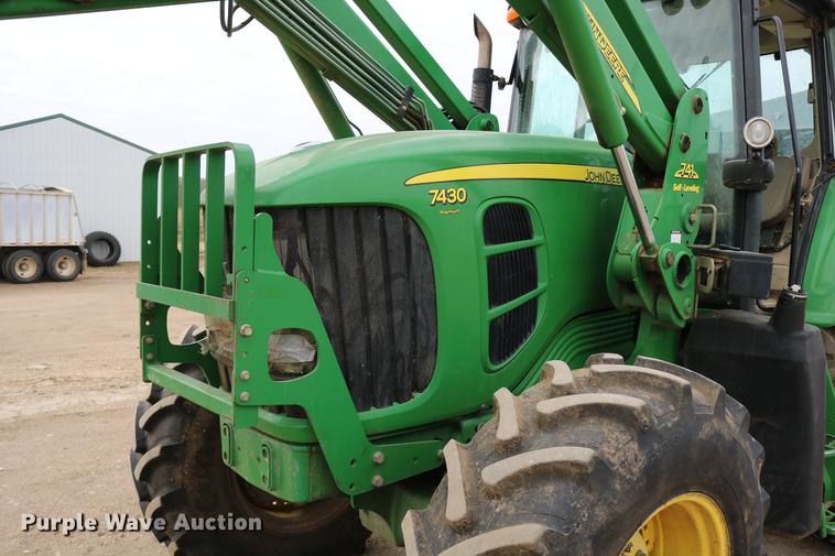 image for item DC3736 John Deere 7430 MFWD tractor