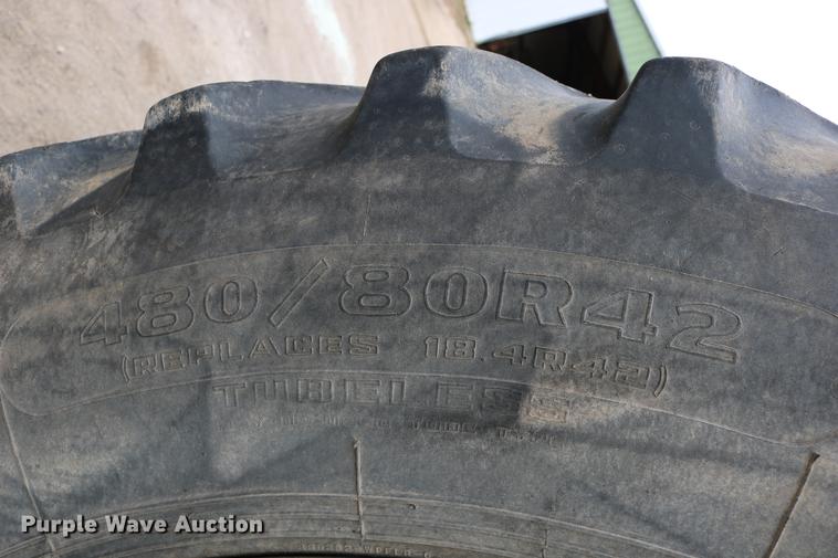 image for item DC3736 John Deere 7430 MFWD tractor