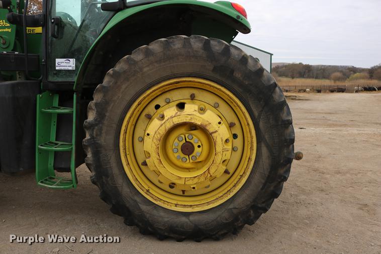 image for item DC3736 John Deere 7430 MFWD tractor