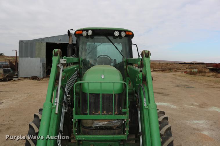 image for item DC3736 John Deere 7430 MFWD tractor