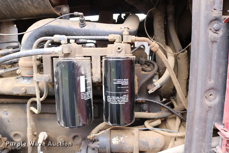 image for item DC3741 1984 International 5088 MFWD tractor