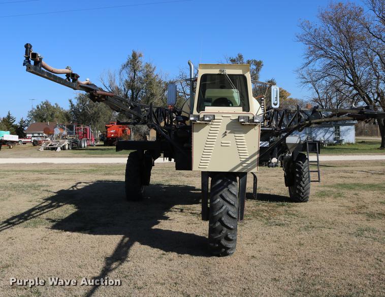 image for item DC3745 1995 Modern-flow MFI self-propelled applicator