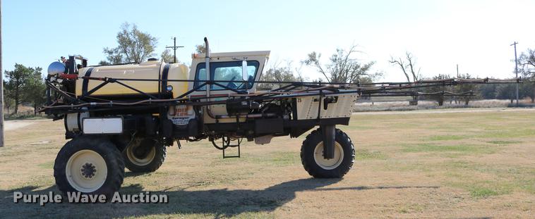 image for item DC3745 1995 Modern-flow MFI self-propelled applicator