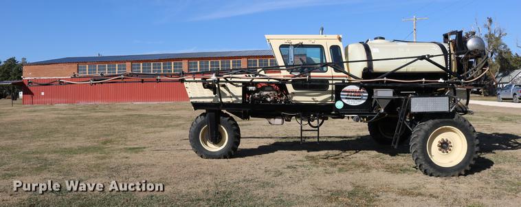 image for item DC3745 1995 Modern-flow MFI self-propelled applicator