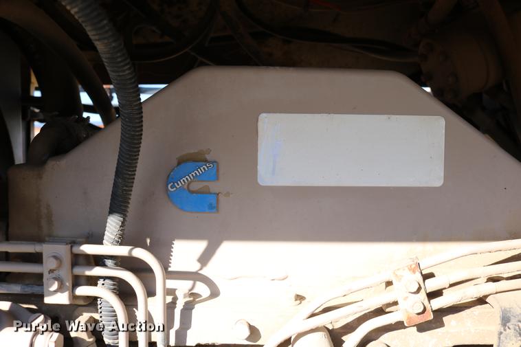 image for item DC3745 1995 Modern-flow MFI self-propelled applicator