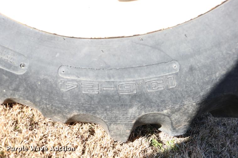 image for item DC3745 1995 Modern-flow MFI self-propelled applicator