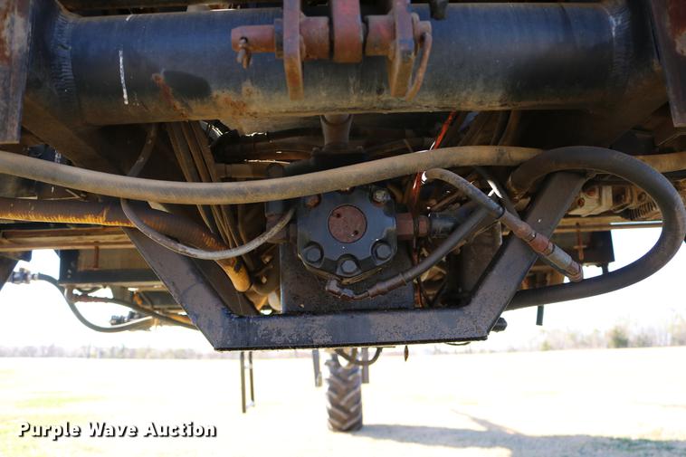 image for item DC3745 1995 Modern-flow MFI self-propelled applicator