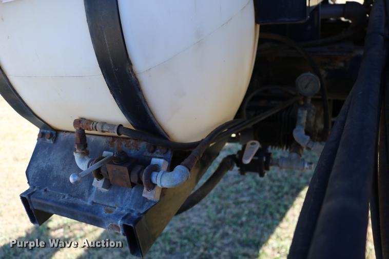 image for item DC3745 1995 Modern-flow MFI self-propelled applicator