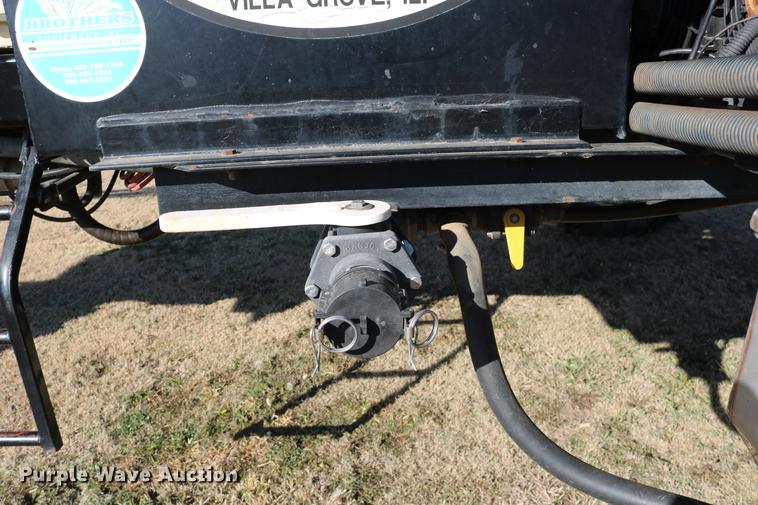 image for item DC3745 1995 Modern-flow MFI self-propelled applicator