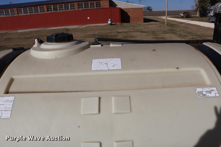 image for item DC3745 1995 Modern-flow MFI self-propelled applicator