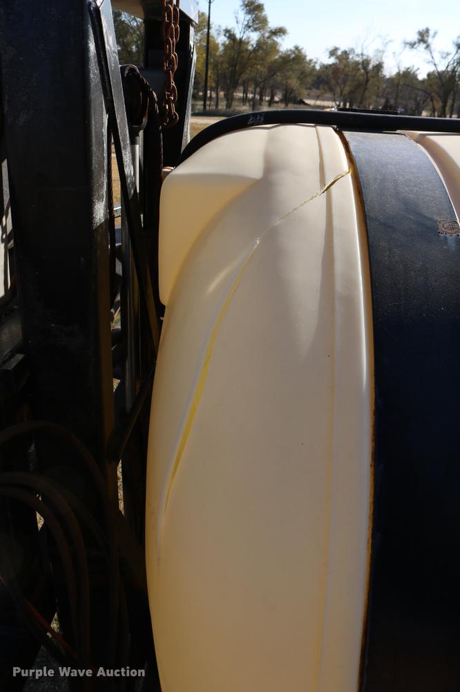 image for item DC3745 1995 Modern-flow MFI self-propelled applicator