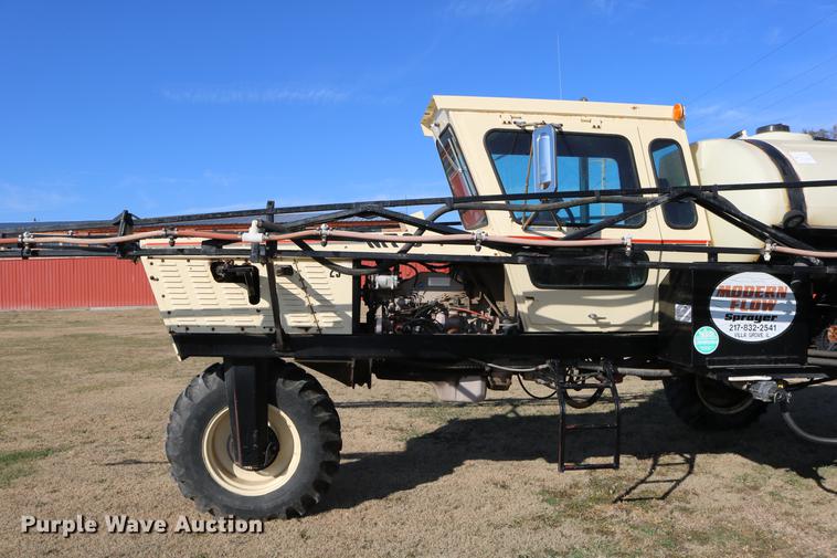 image for item DC3745 1995 Modern-flow MFI self-propelled applicator