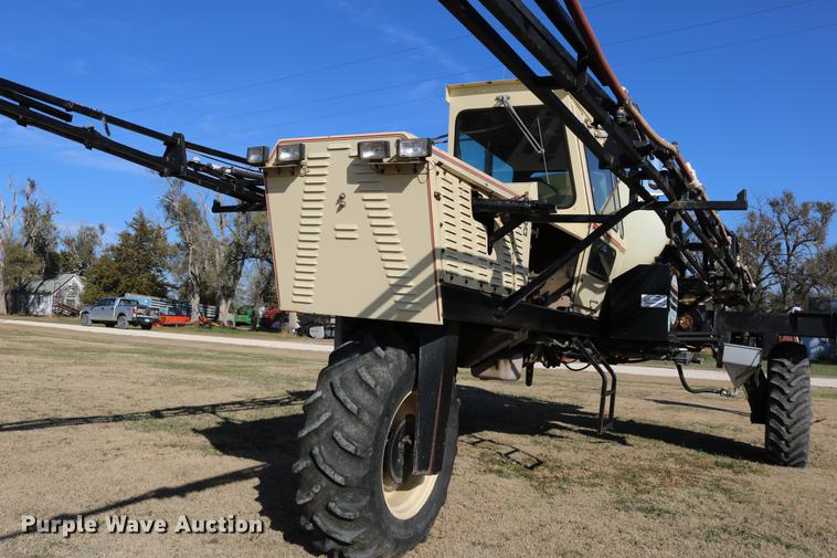 image for item DC3745 1995 Modern-flow MFI self-propelled applicator