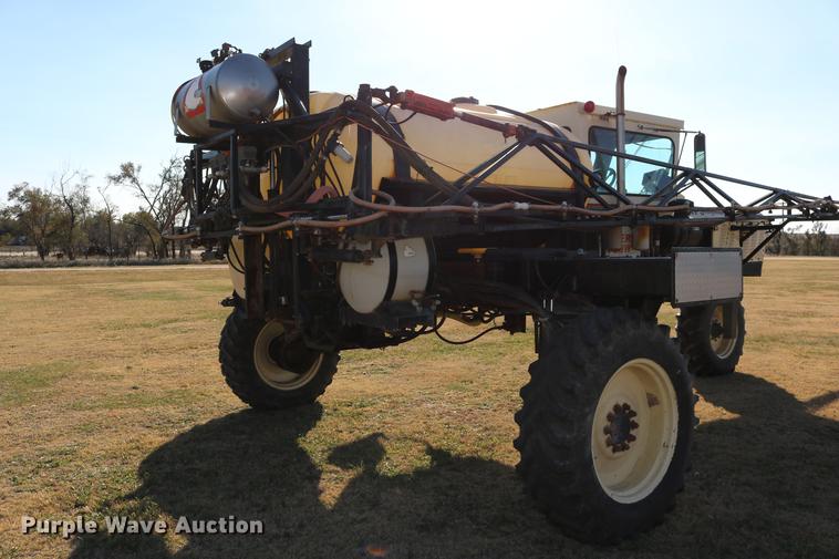 image for item DC3745 1995 Modern-flow MFI self-propelled applicator