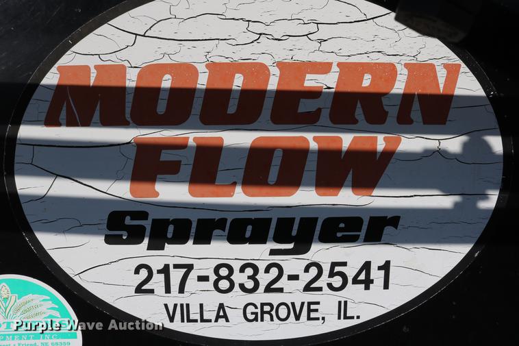 image for item DC3745 1995 Modern-flow MFI self-propelled applicator