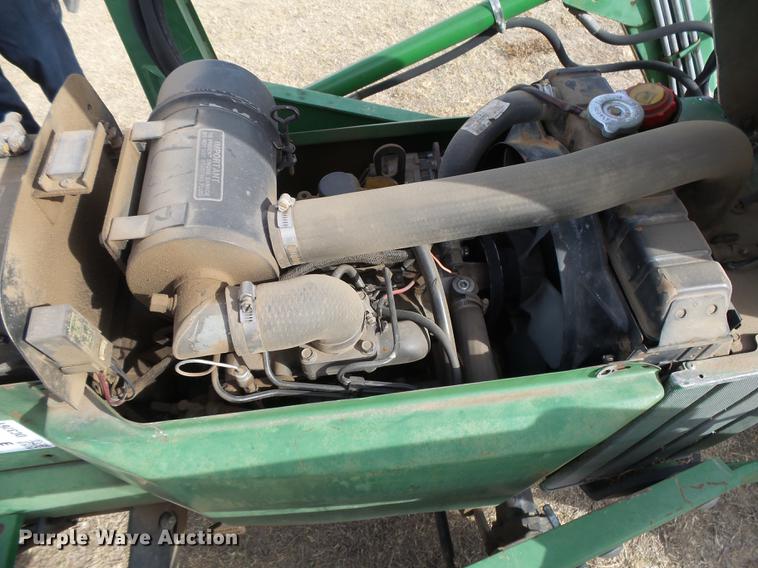 image for item DC3761 1989 John Deere 855 MFWD tractor