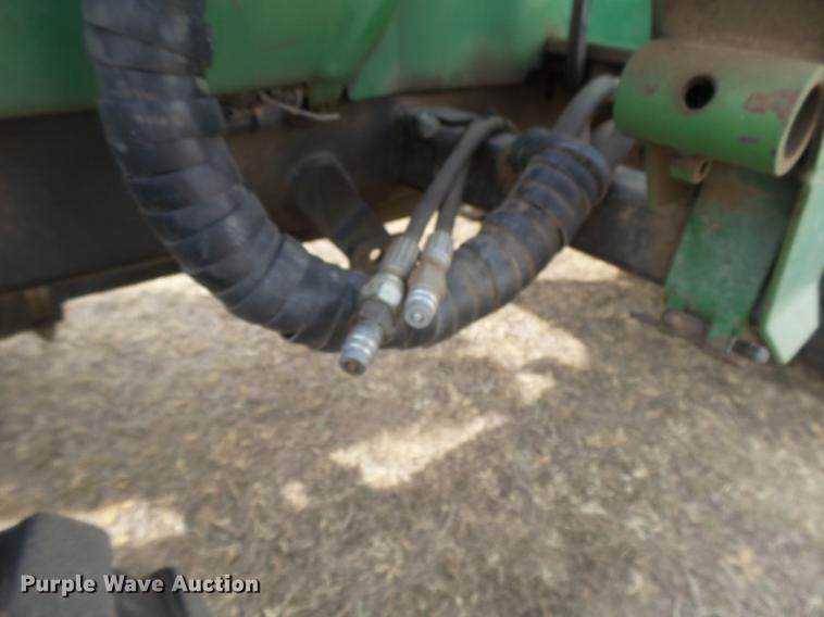 image for item DC3761 1989 John Deere 855 MFWD tractor