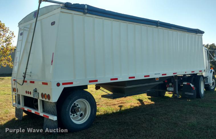 image for item DF9833 2011 JC double hopper grain trailer