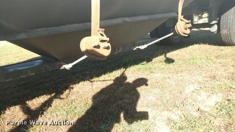 image for item DF9833 2011 JC double hopper grain trailer