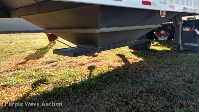image for item DF9833 2011 JC double hopper grain trailer