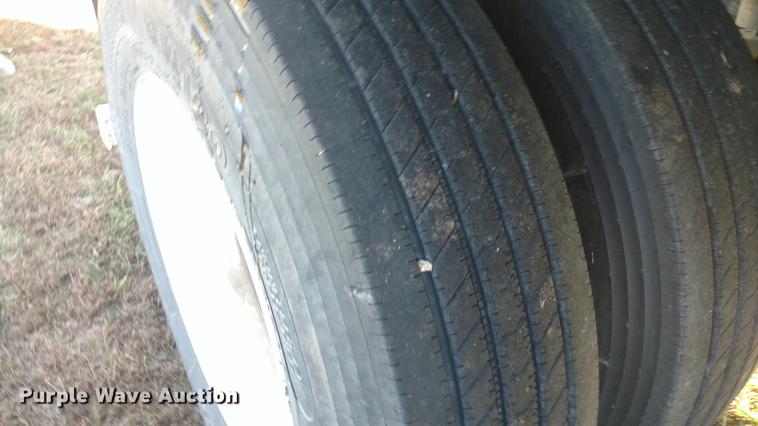 image for item DF9833 2011 JC double hopper grain trailer