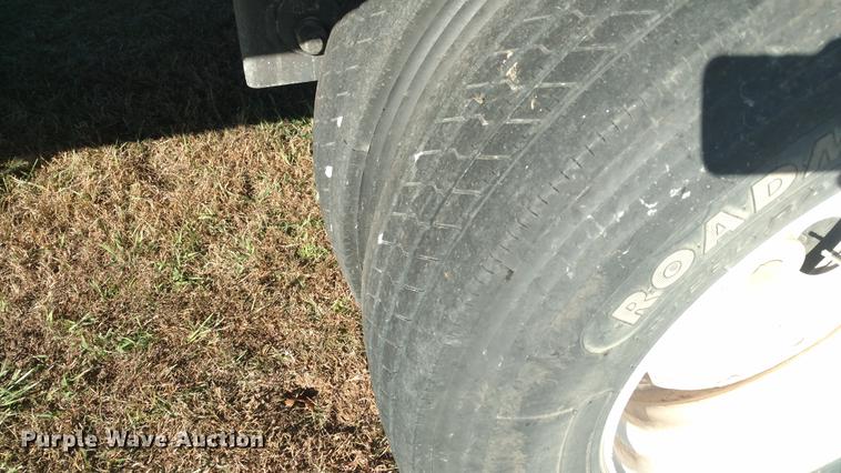 image for item DF9833 2011 JC double hopper grain trailer