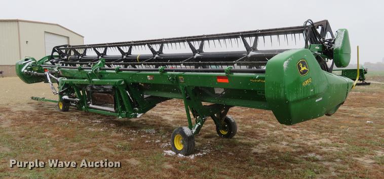 image for item DF9849 2009 John Deere 635D draper head