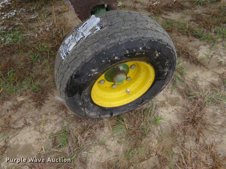 image for item DF9849 2009 John Deere 635D draper head