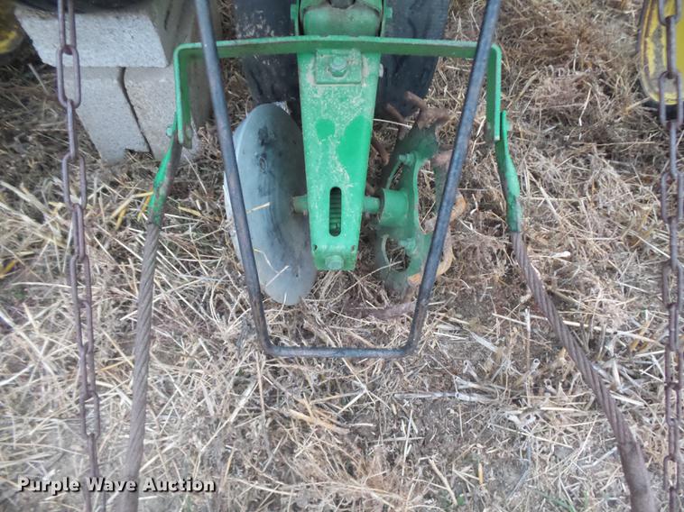 image for item DR9196 John Deere 7100 planter