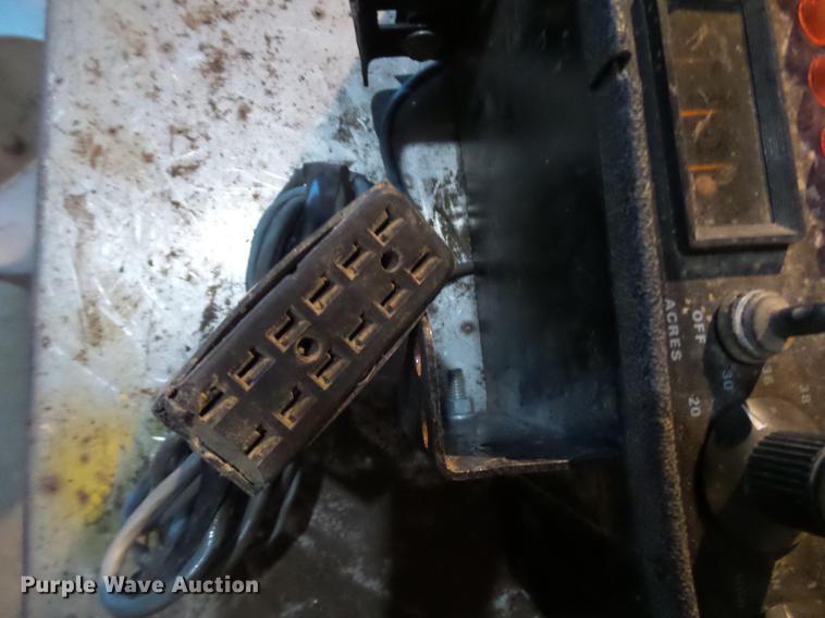 image for item DR9196 John Deere 7100 planter