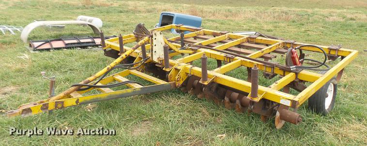 image for item DV9192 Landoll Soilmaster chisel plow