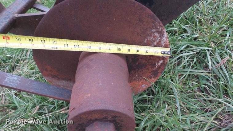 image for item DV9192 Landoll Soilmaster chisel plow