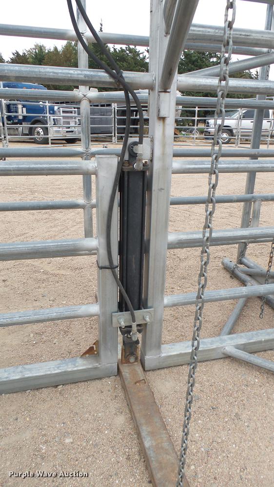 image for item DV9212 WW Livestock Systems corral