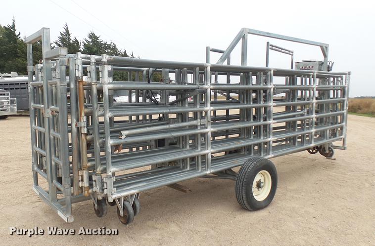 image for item DV9212 WW Livestock Systems corral