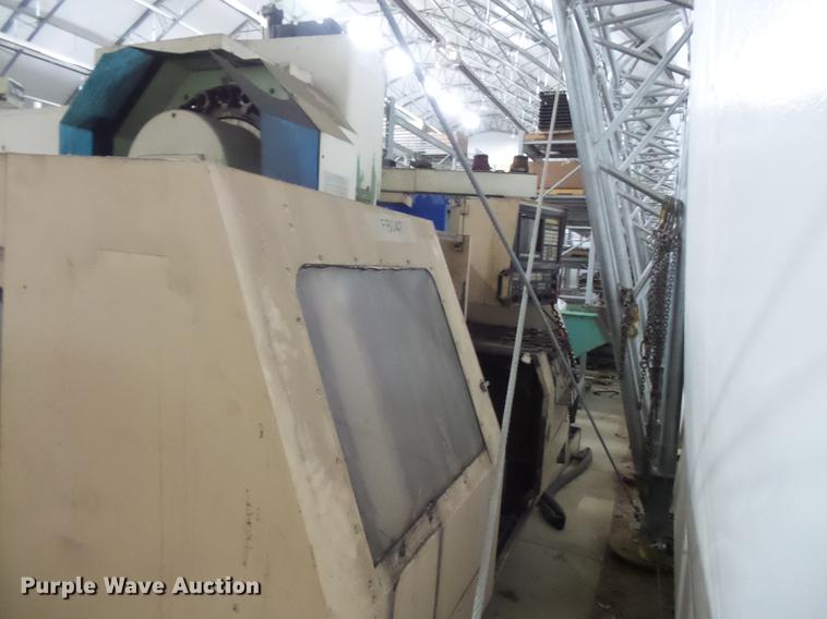 image for item DV9506 Okuma vertical mill