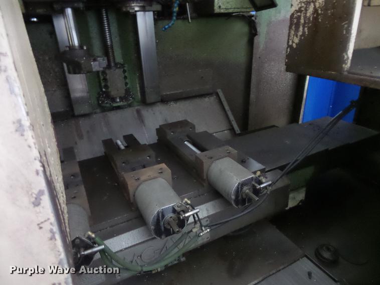 image for item DV9506 Okuma vertical mill