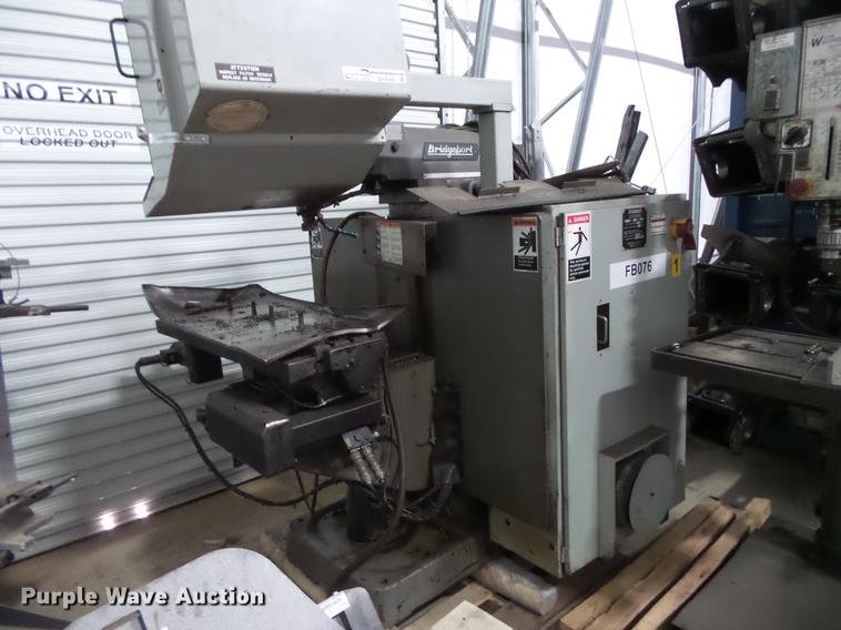 image for item DV9509 Bridgeport milling machine