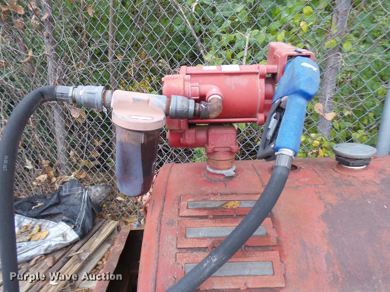 image for item DX9258 Fuel tank with containment