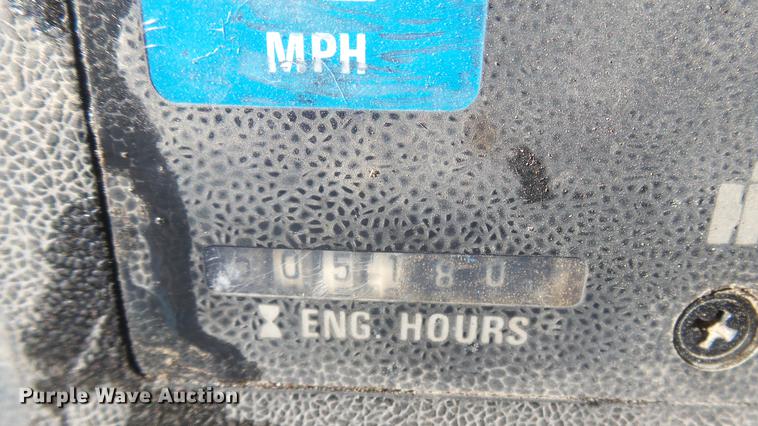 image for item DX9793 International 1086 tractor