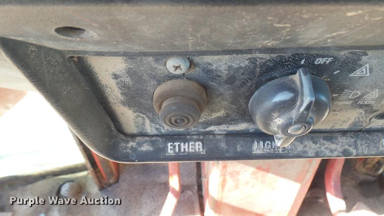 image for item DX9793 International 1086 tractor