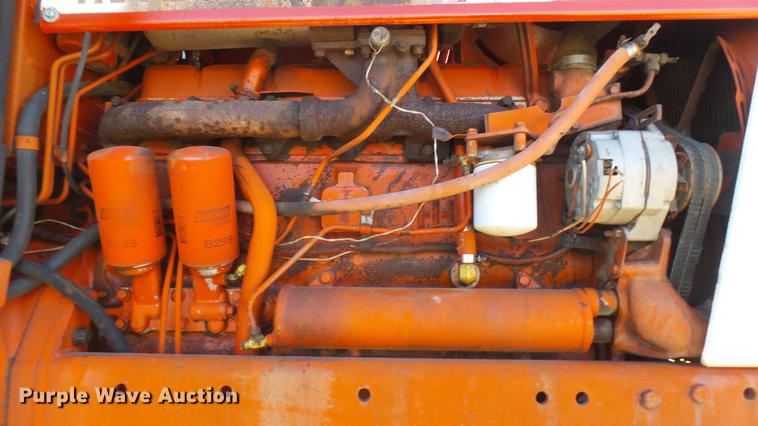 image for item DX9793 International 1086 tractor