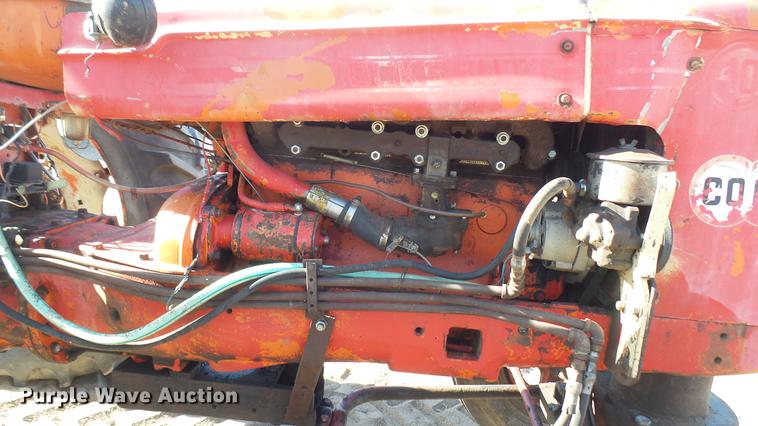 image for item DX9828 Cockshutt 40 tractor