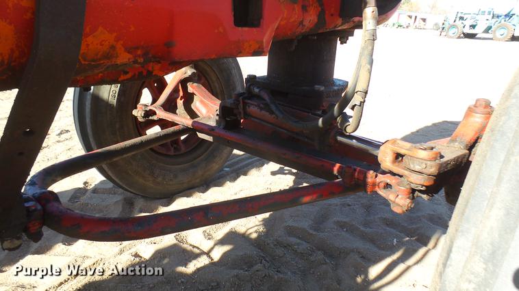 image for item DX9828 Cockshutt 40 tractor