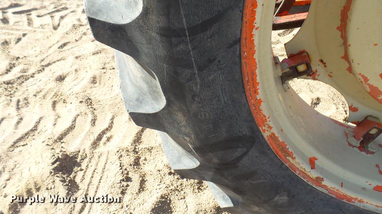 image for item DX9828 Cockshutt 40 tractor