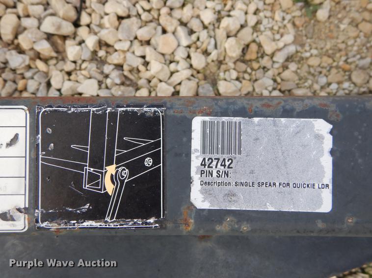 image for item EC9809 2003 Ram Till Quickie Loader bale spear